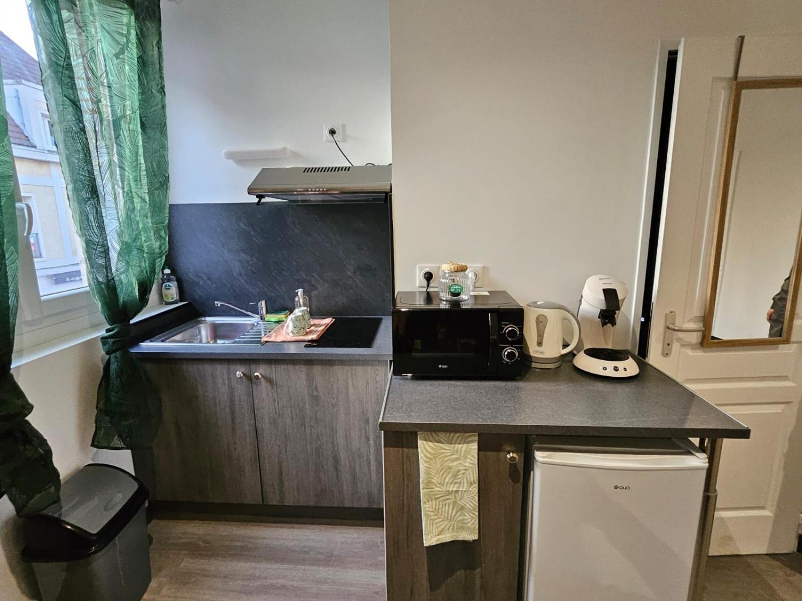 Nassau2 F1 Apartment โบเวส์ ภายนอก รูปภาพ