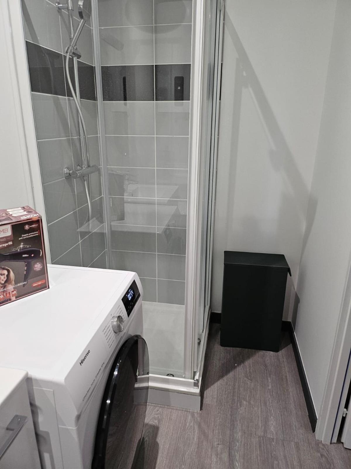 Nassau2 F1 Apartment โบเวส์ ภายนอก รูปภาพ